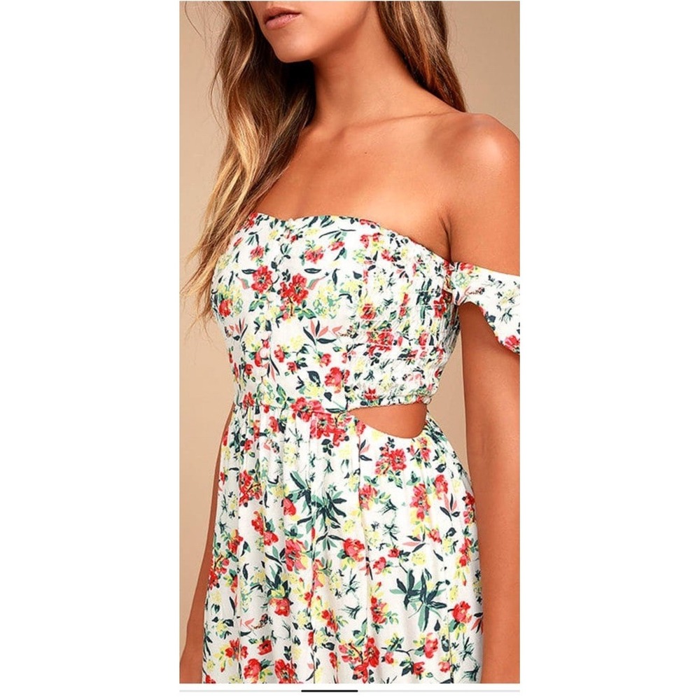 Lulus Lush Off Shoulder Floral Maxi Sundress Button Smocked Cut-Out Size M - Picture 2 of 9